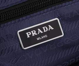 Picture of Prada Handbags _SKUfw181758625fw
